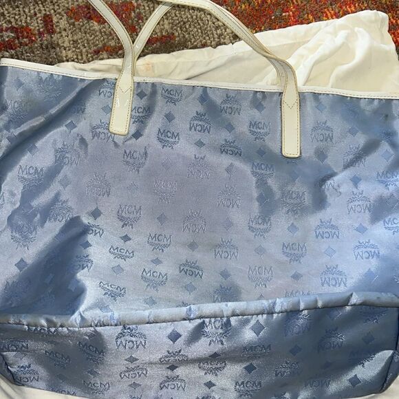 AUTHENTIC MCM TOTE BAG - Picture 7 of 9